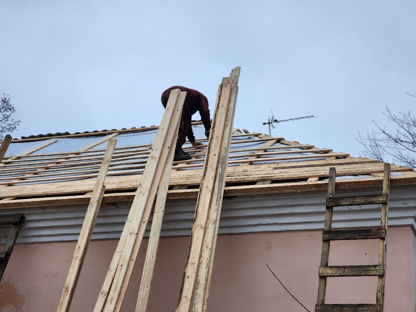 сергиев посад, сергиево-посадский городской округ, сергиево-посадская районная больница, деревня жучки, амбулатория, ремонт кровли, ремонт крыши,здравоохранение московской области,