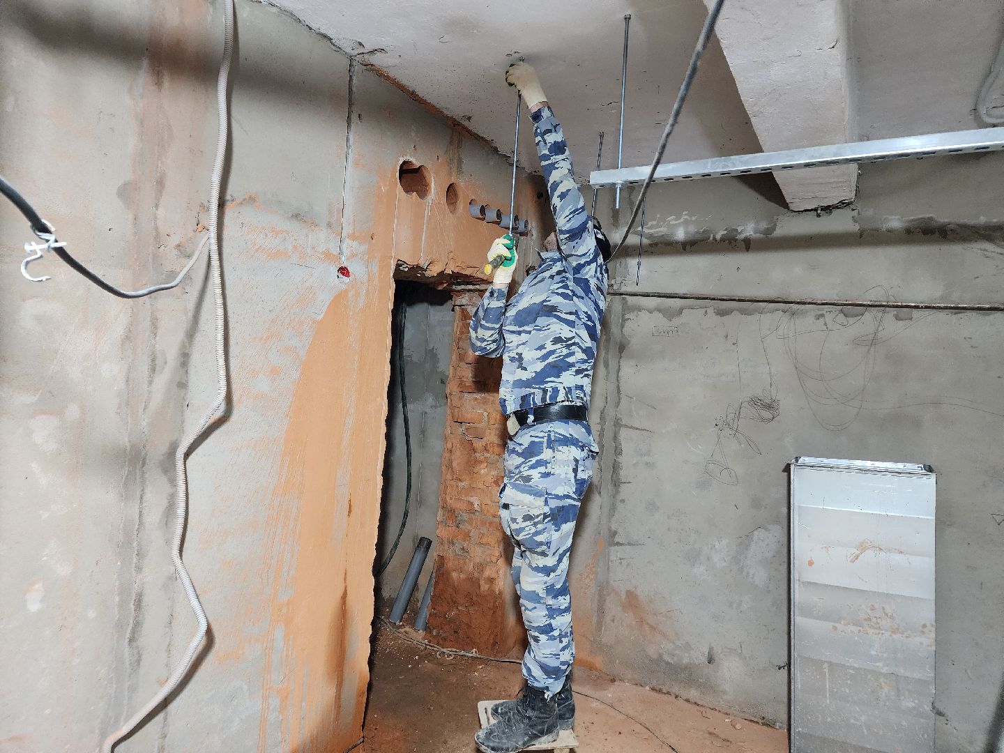 чехов, улица монтажная 8, дошкольное отделение, детский сад, гимназия 2, капитальный ремонт, реконструкция, обновление, капремонт здания, внутренняя отделка помещений, перекрытия, инженерные сети, кровля, фасад, утепление, гидроизоляция, бассейн, замена окон и дверей,госпрограмма московской области,электропроводка, индивидуальный тепловой пункт,