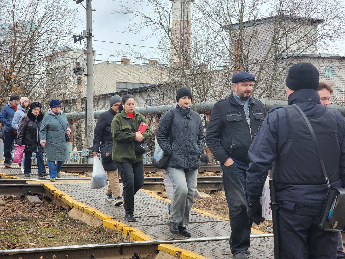 королёв,  ржд, безопасность на железной дороге королева, станция болшево,
