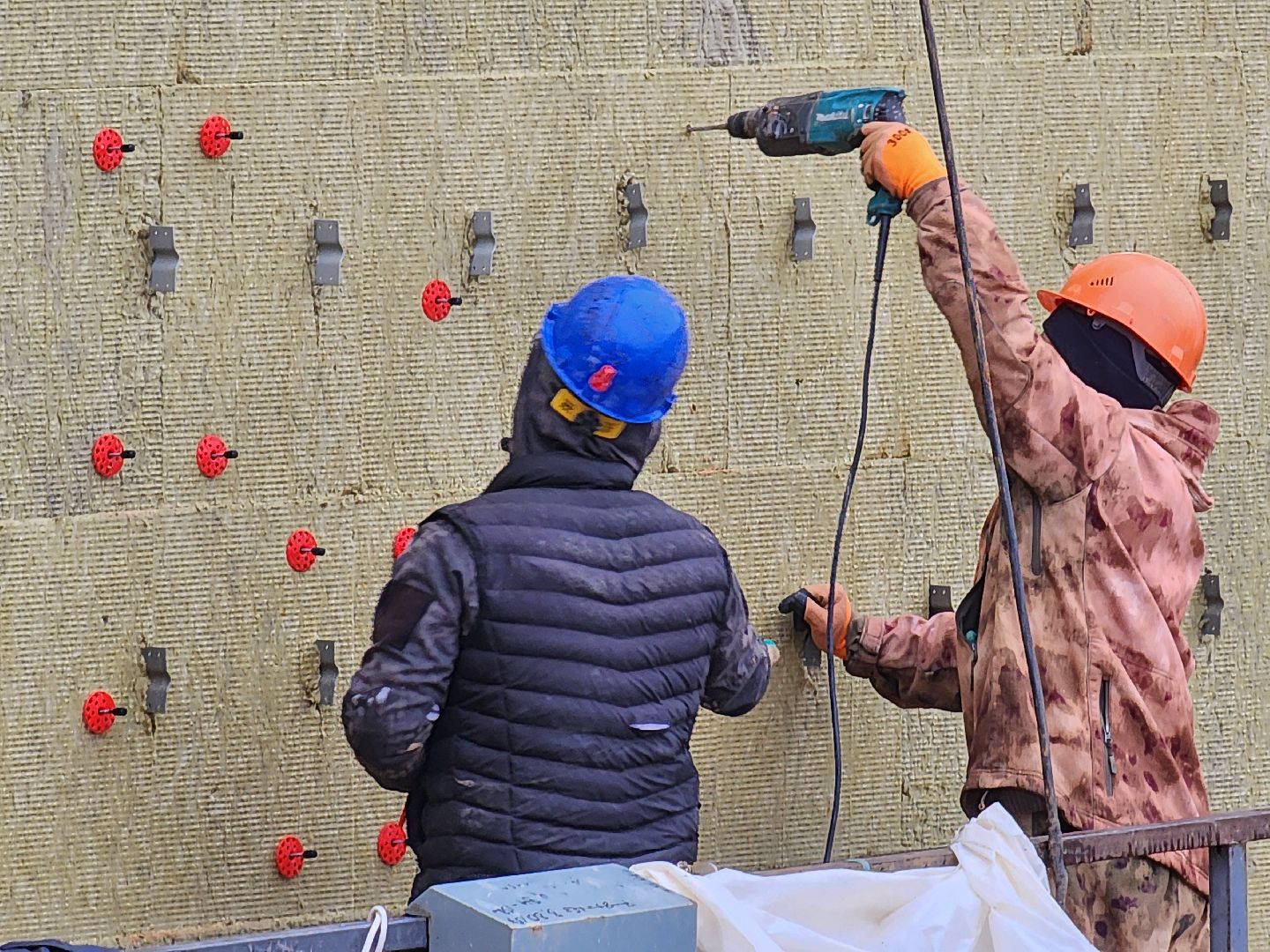 чехов, поселок мещерское, психиатрическая больница, новый лечебный корпус, строительство, реконструкция, остекление, установка окон, монтаж оконных блоков, стеклопакеты, утепление, гидроизоляция, фасадные работы,инженерные сети, внутренняя отделка помещений, нацпроект здравоохранение, госпрограмма московской области,