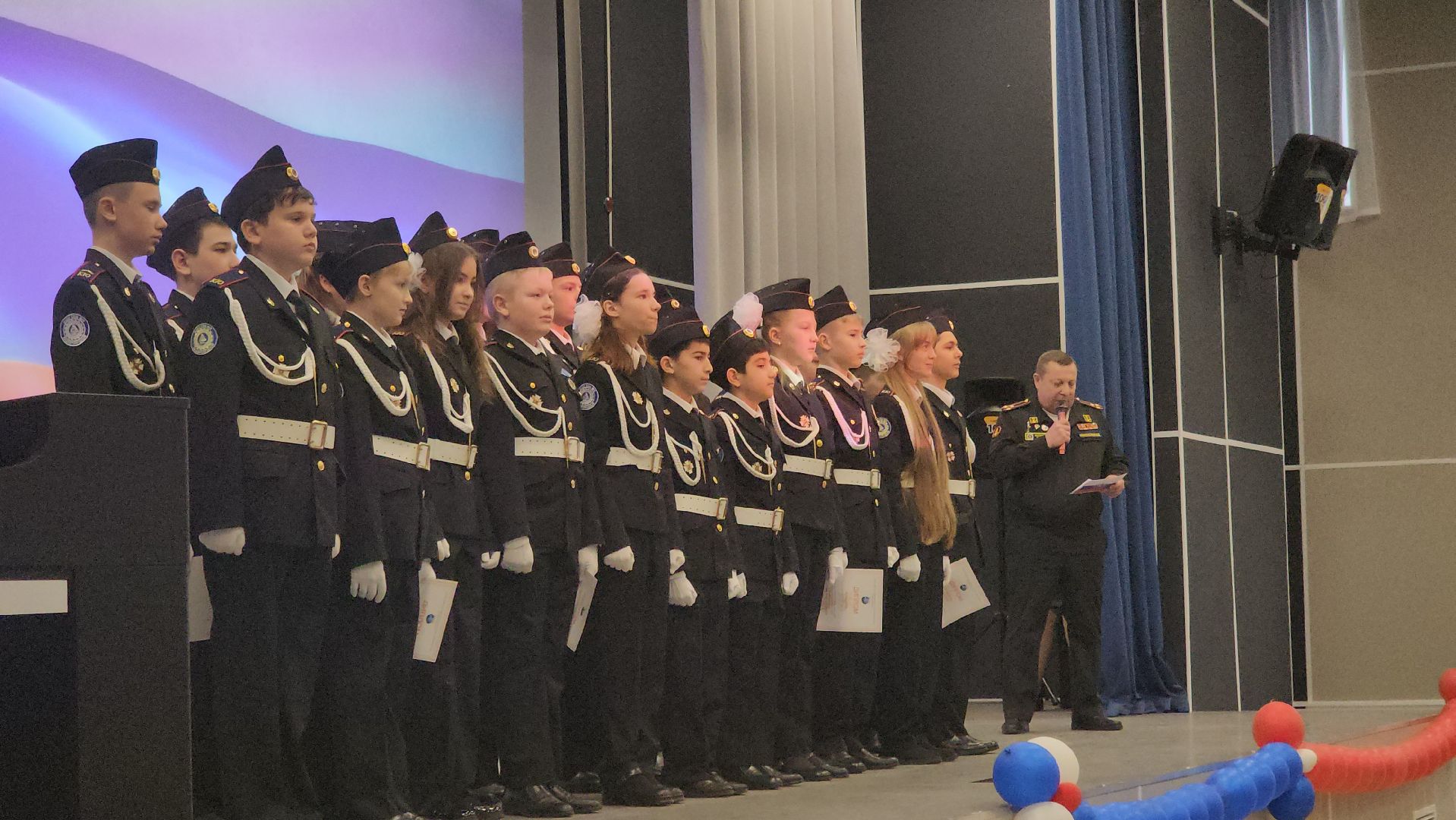 долгопрудный, 11 школа, новый корпус, кадеты, боевое братство, кинологи, волонтерство, день сотрудника МВД,