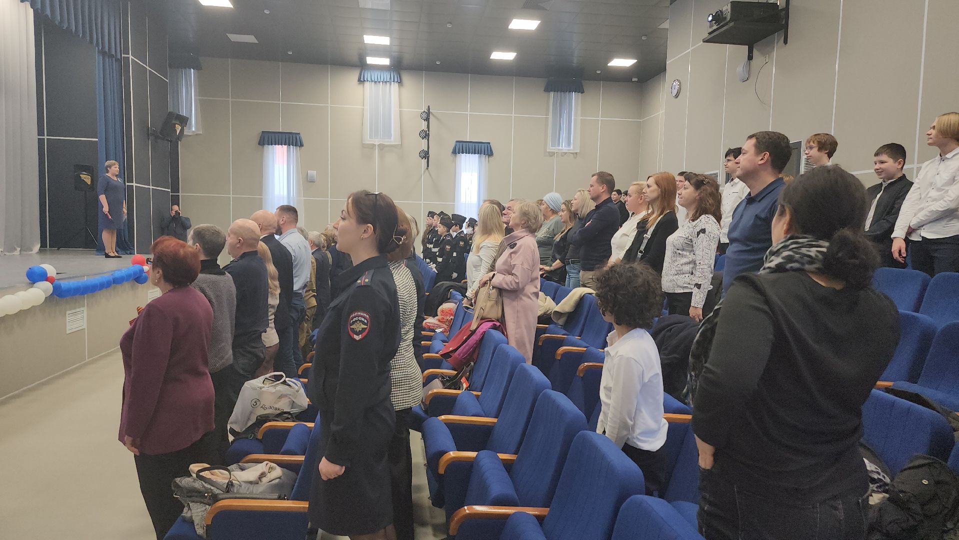 долгопрудный, 11 школа, новый корпус, кадеты, боевое братство, кинологи, волонтерство, день сотрудника МВД,