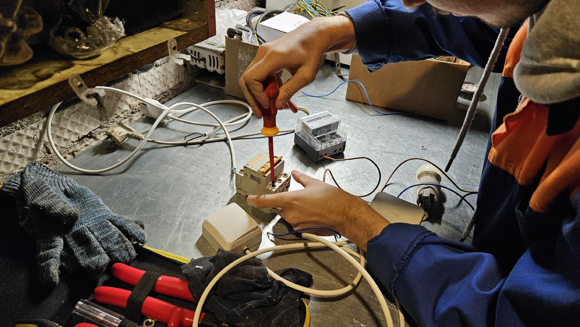 долгопрудный, мбу благоустройство, студент, электрика, практика студентов,