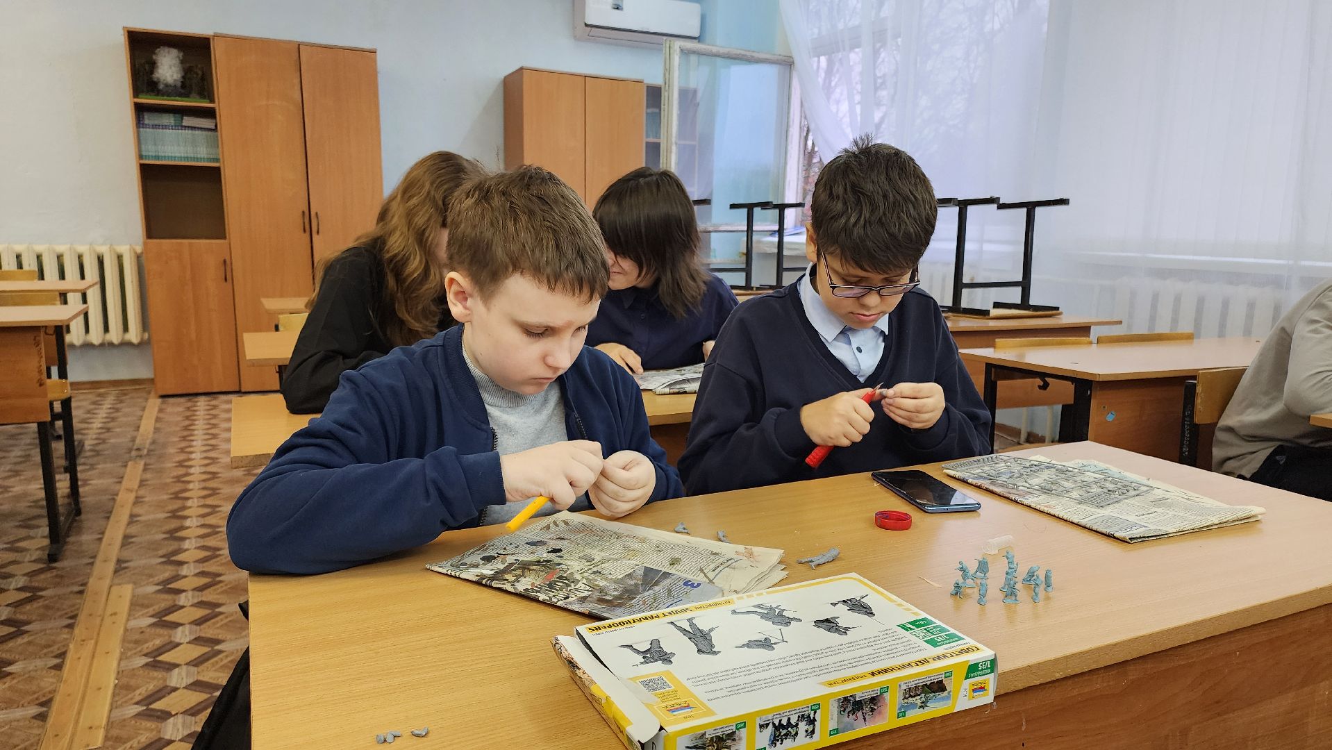 кашира, школа, диорама, афганская война, чеченская война, школьный музей,