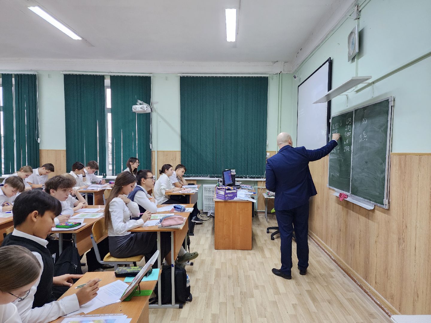 раменское, образование, конкурс учитель года, отборочный тур, открытый урок по истории в раменской школе 5,