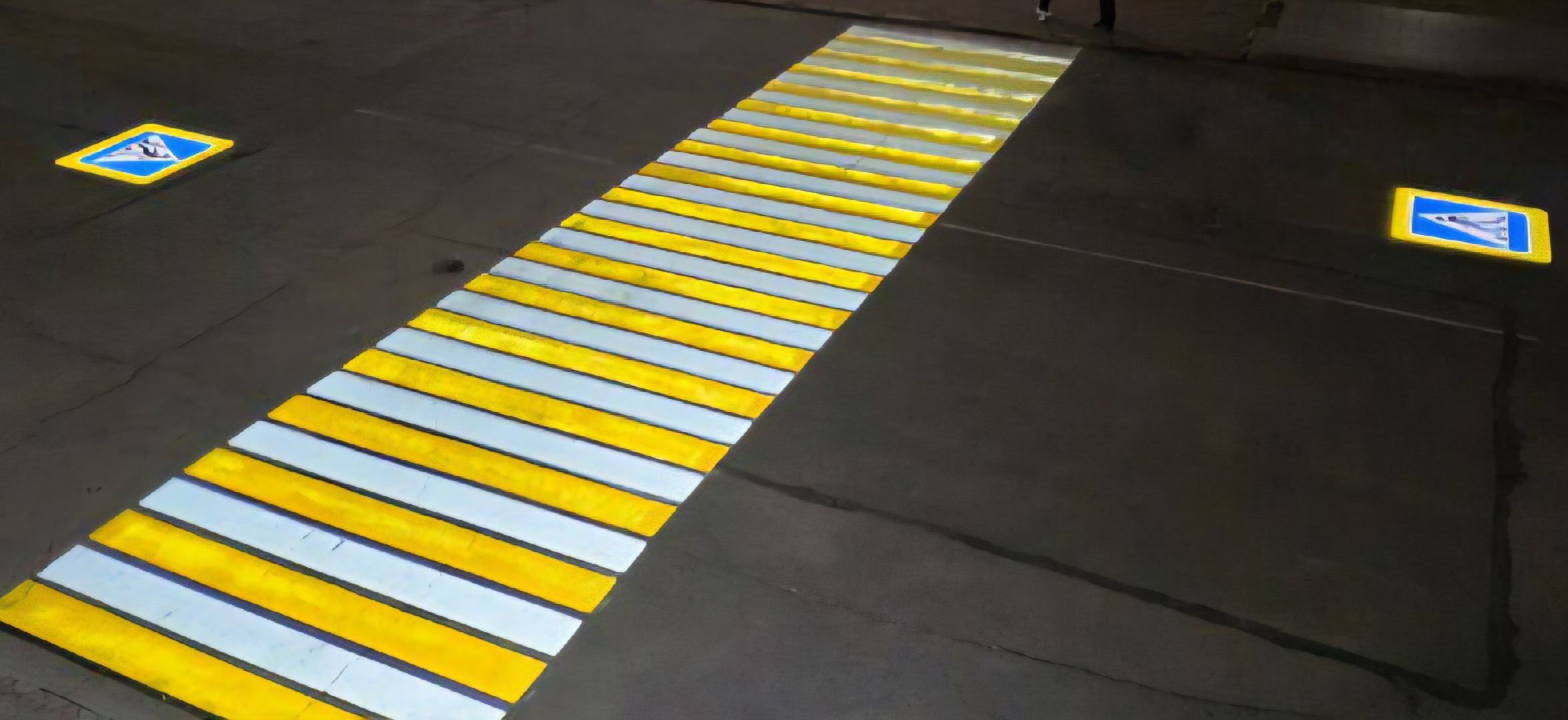 Подольск , пешеходная дорога, проекционная разметка,