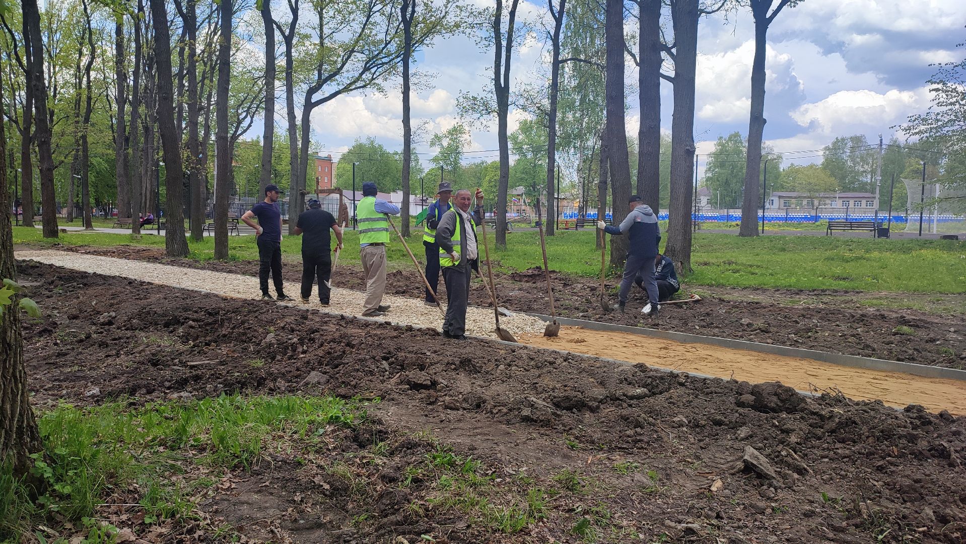 Кашира, Ожерелье, парк, дубовая роща, дорожки, благоустройство