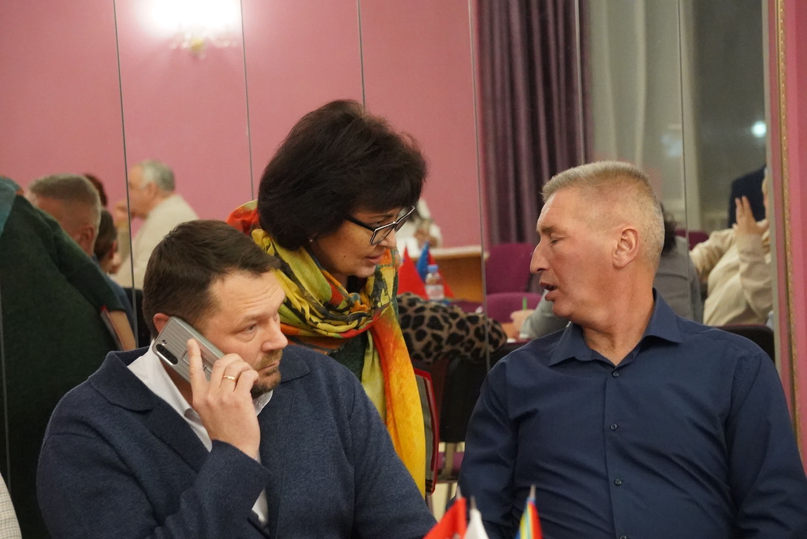 Электрогорск , Жители,  Выездная администрация ,