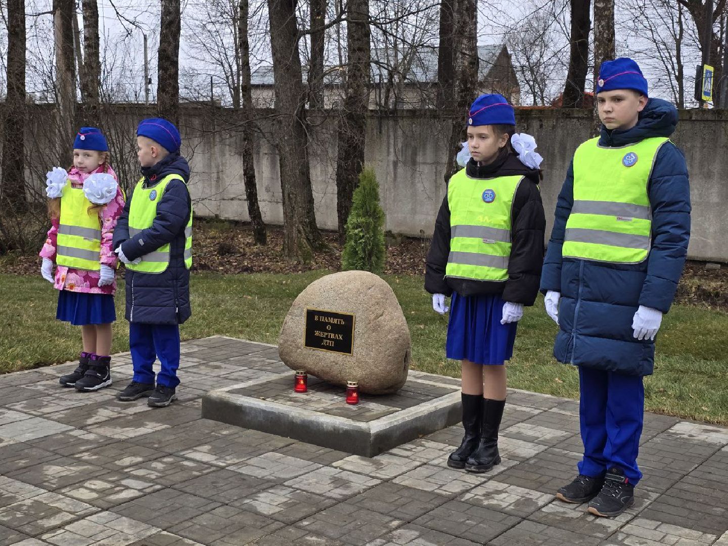 можайск, можайский муниципальный округ, подмосковье, открытие памятника, В память о жертвах ДТП, Госавтоинспекция Можайского округа,