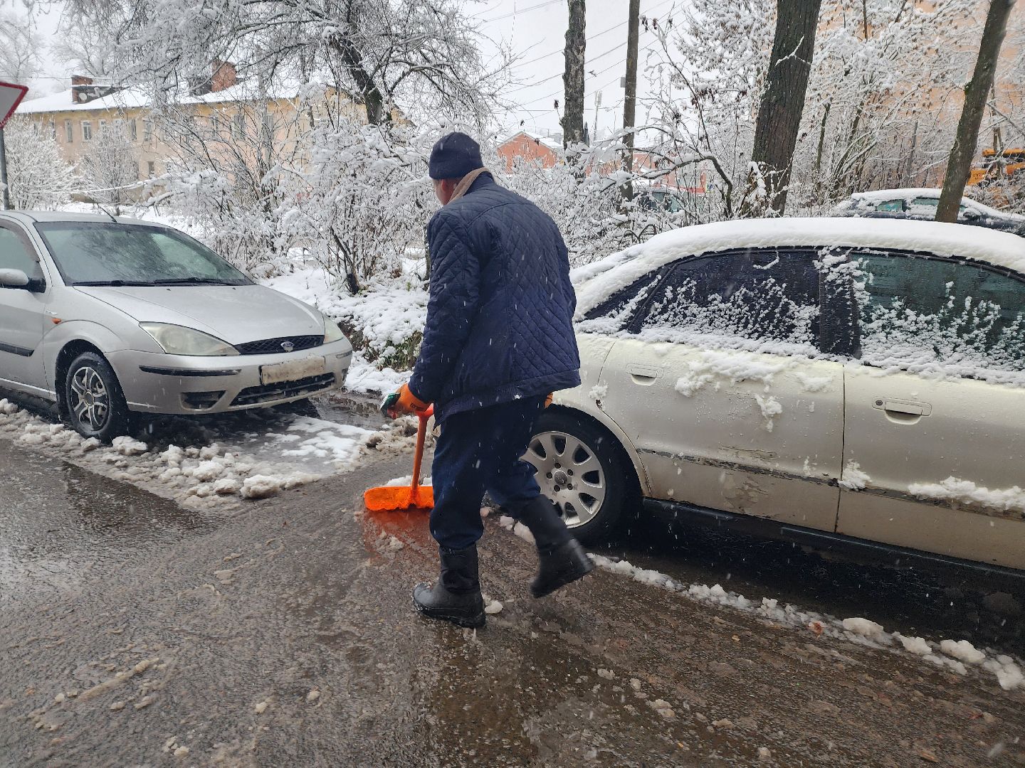 красноармейск, городской округ пушкинский, первый снегопад, уборка снега,
