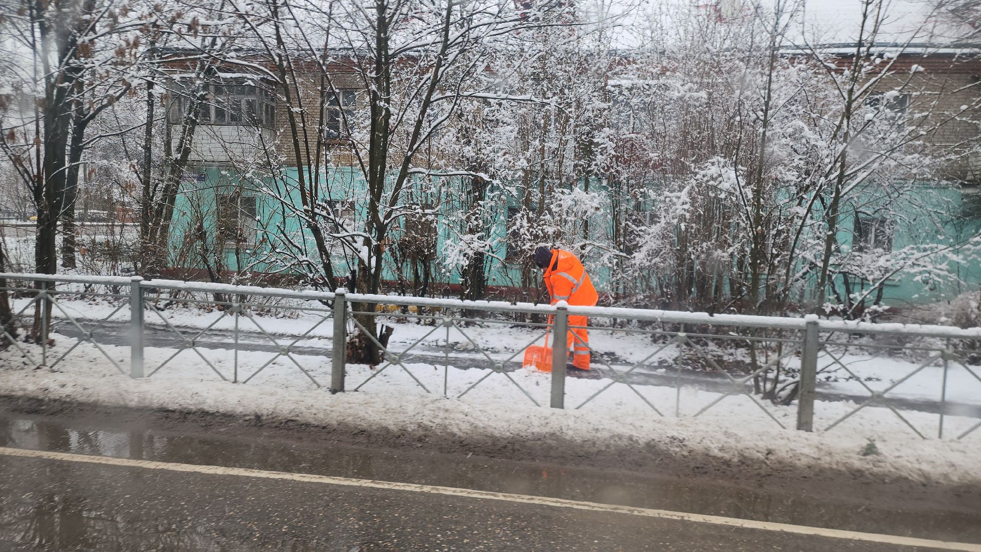 Истра , Снег, Уборка,