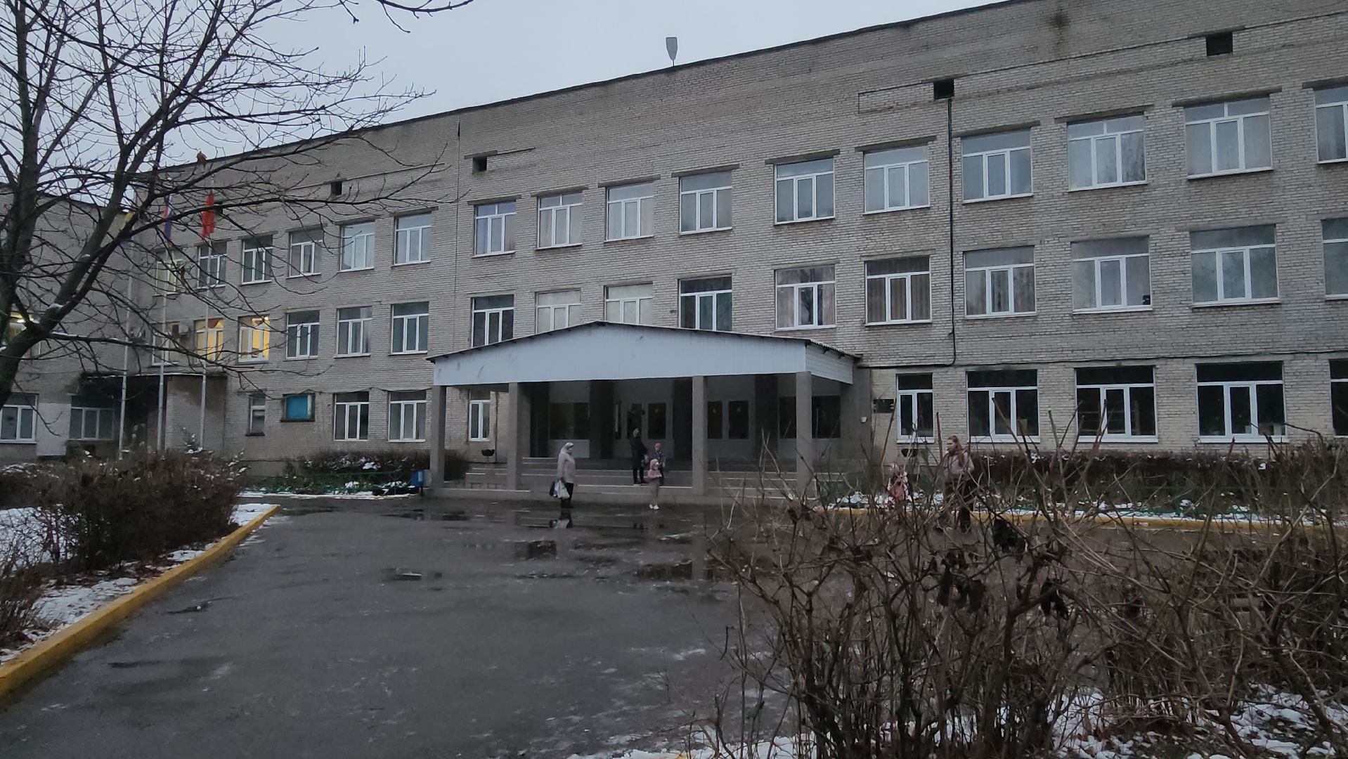 люберцы, выездная администрация, глава люберец владимир волков, жители, строительство фока,детская площадка,