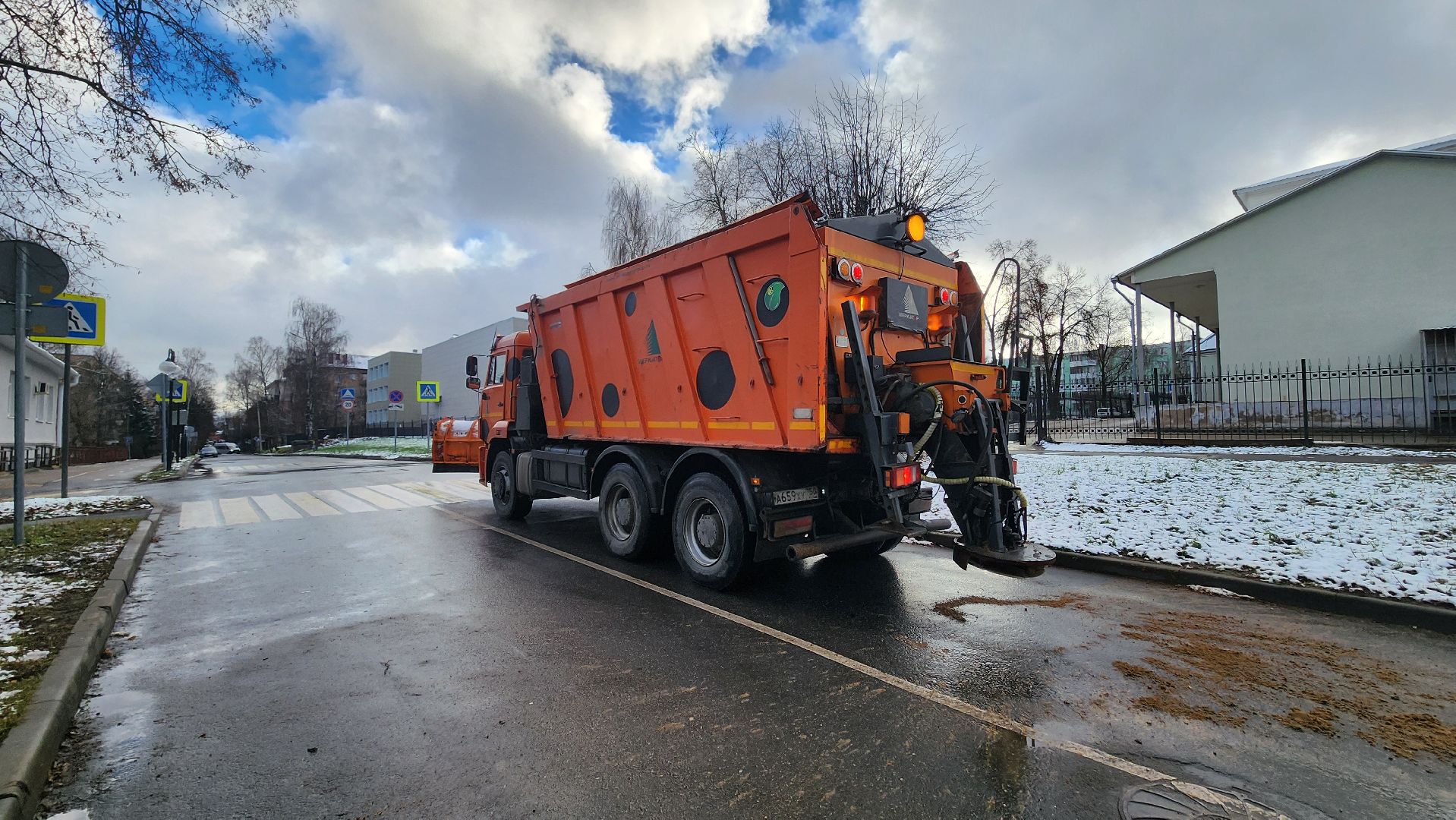 клин , гололед, жестянщика, обработка дорог,