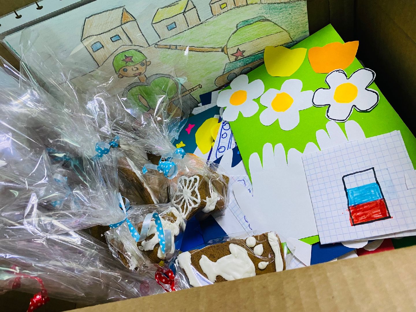 Домодедово, волонтеры, СВО, письма на фронт, рисунок солдату