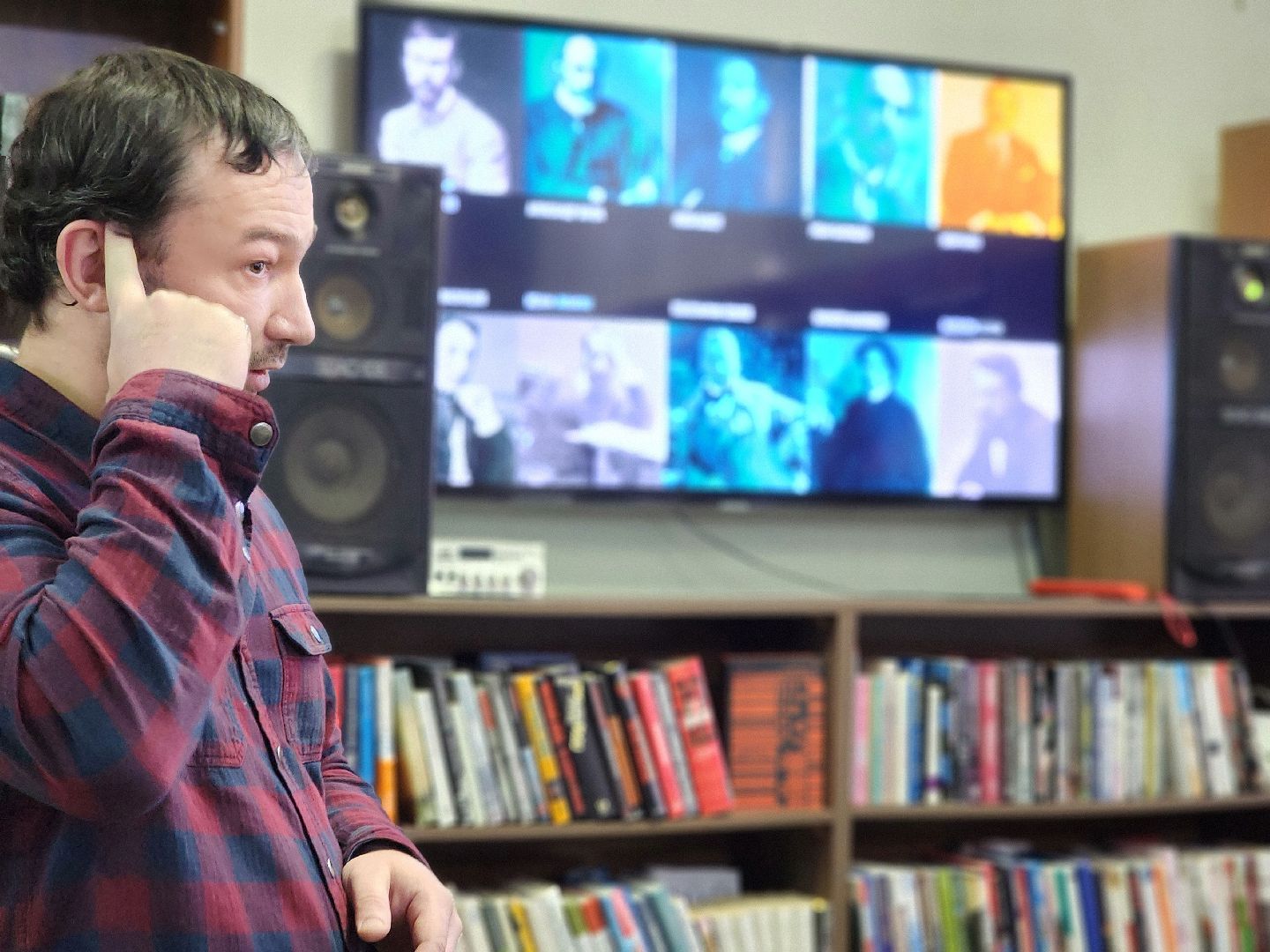 фрязино, лекция в библиотеке, библиотека, художники россии, культура,