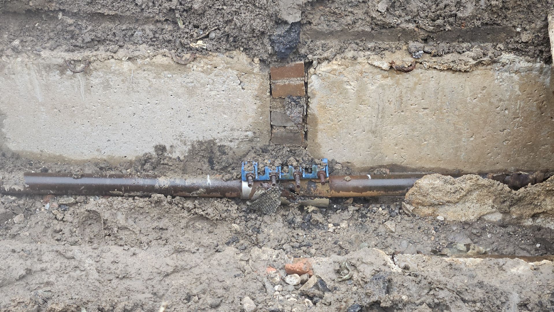 Долгопрудный ,жкх, прорыв трубы, горячая вода,