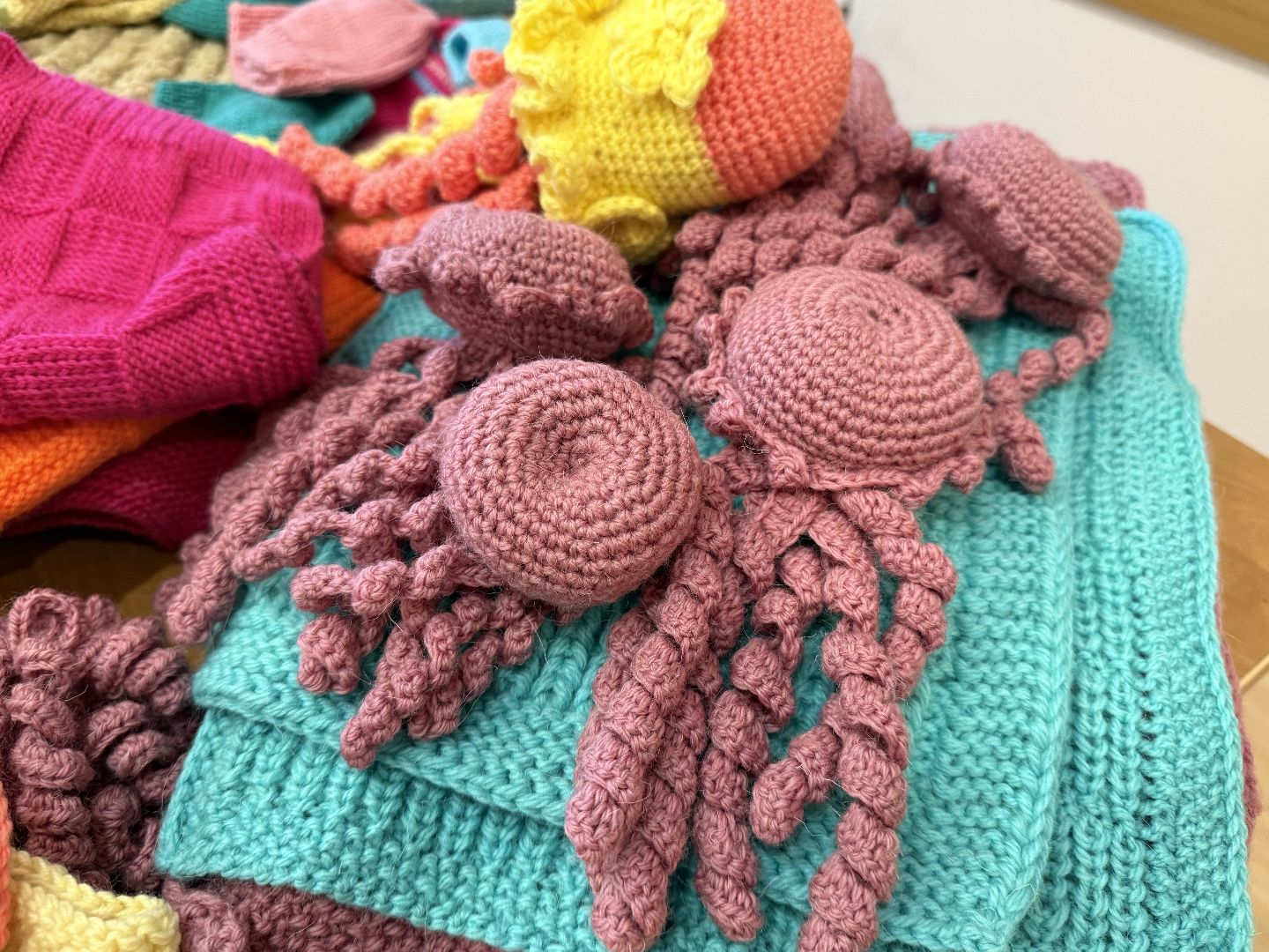 Люберцы , Моцомд, день недоношенных детей, Вязаные вещи, Единая россия,