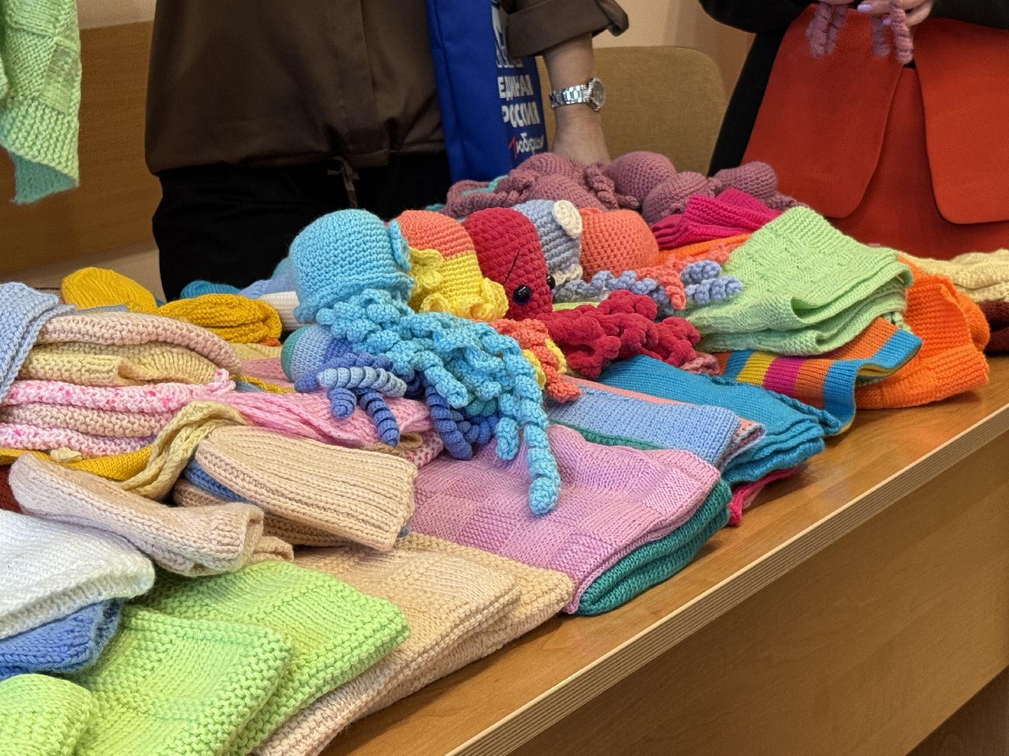 Люберцы , Моцомд, день недоношенных детей, Вязаные вещи, Единая россия,