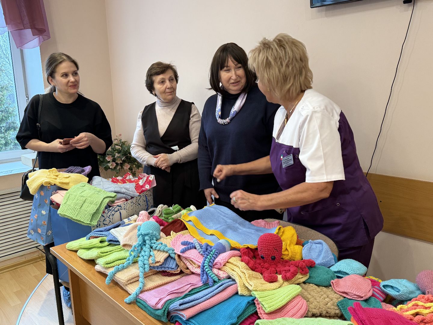 Люберцы , Моцомд, день недоношенных детей, Вязаные вещи, Единая россия,