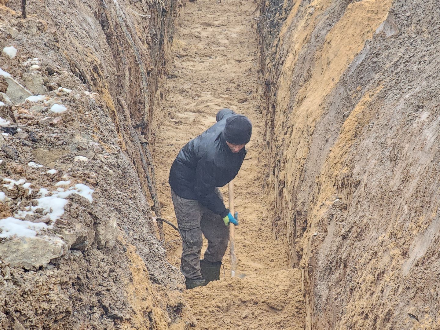 чехов, улица чехова 8а, гимназия 2, пристройка, новый корпус, строительство, реконструкция, прокладка инженерных сетей, водопровод, сеть водоснабжения, вынос кабелей, система электроснабжения, канализация, теплотрасса, котлован, фундамент, земляные работы, госпрограмма московской области,