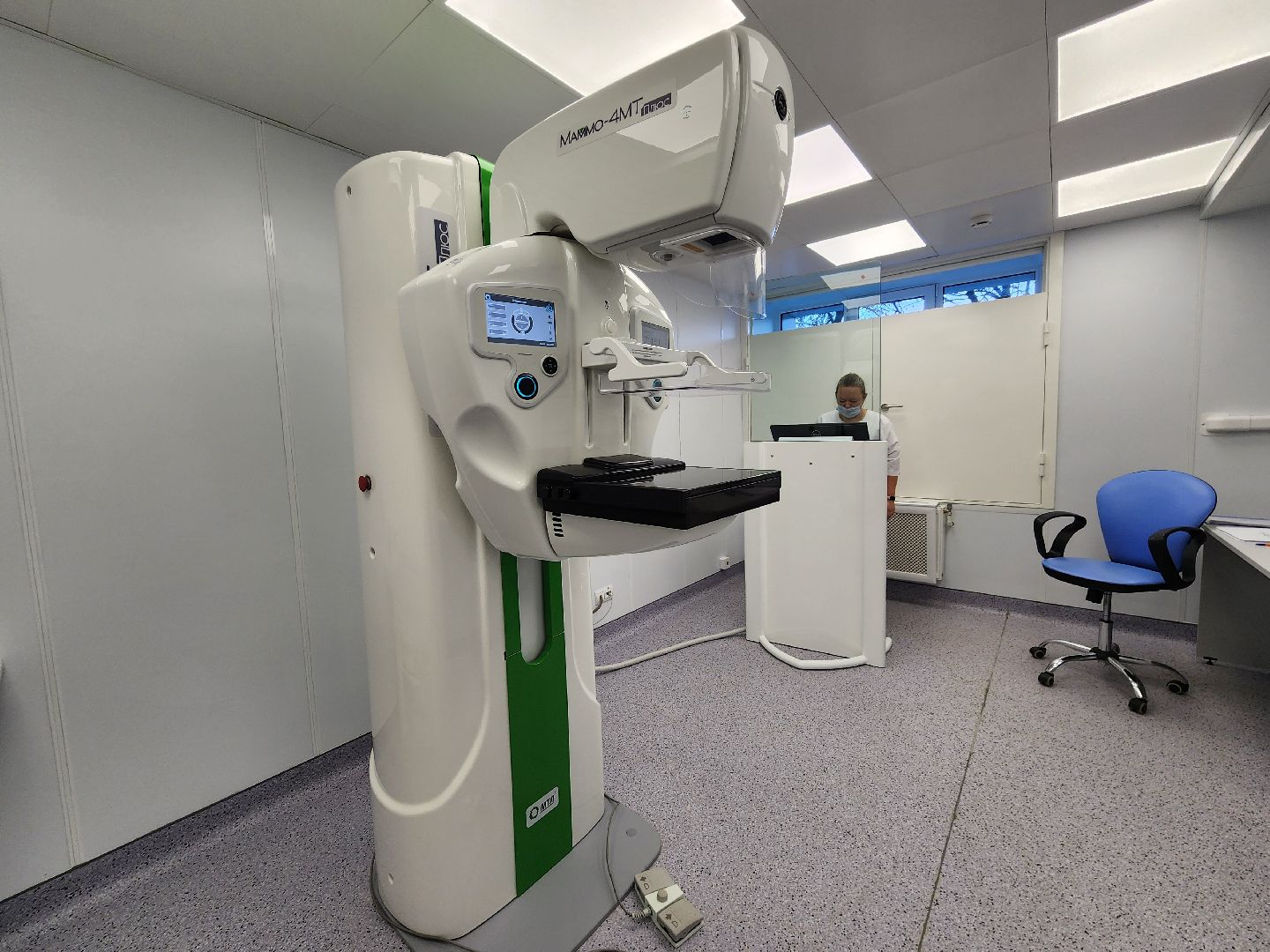 чехов, чеховская больница, поликлиника на улице гагарина 37а, кабинет маммографии, отрыта запись, емиас, запись на прием, новый маммограф, цифровой аппарат, обследования, диагностика, молочные железы,нацпроект здравоохранение, госпрограмма московской области, замена оборудования,