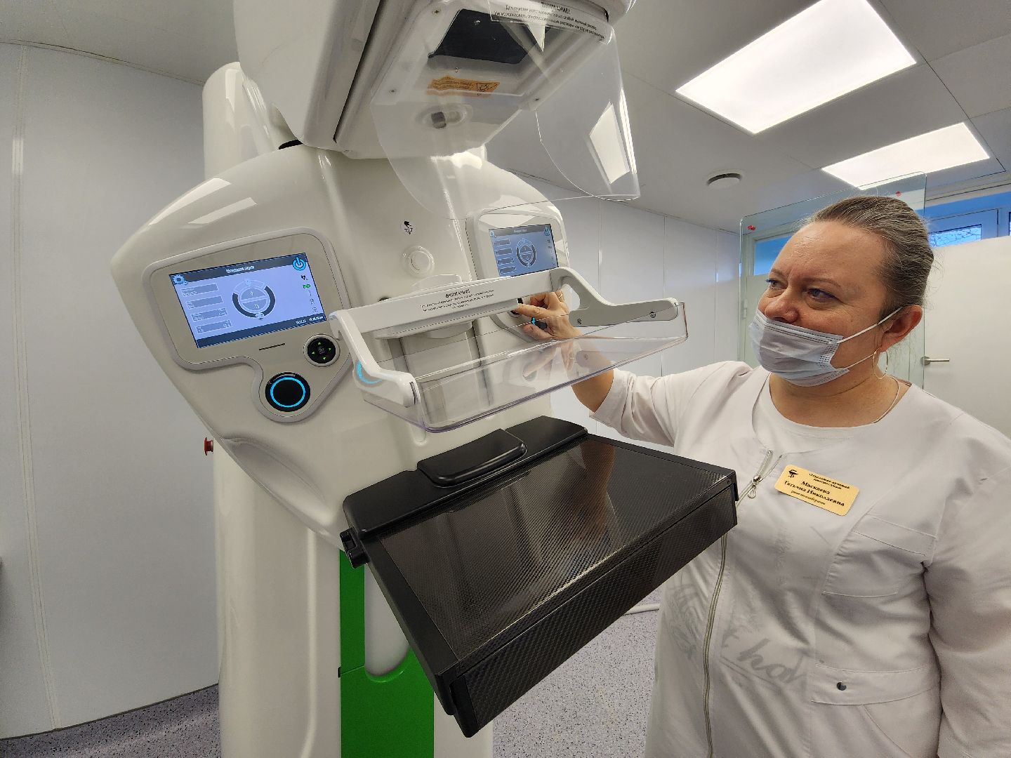 чехов, чеховская больница, поликлиника на улице гагарина 37а, кабинет маммографии, отрыта запись, емиас, запись на прием, новый маммограф, цифровой аппарат, обследования, диагностика, молочные железы,нацпроект здравоохранение, госпрограмма московской области, замена оборудования,
