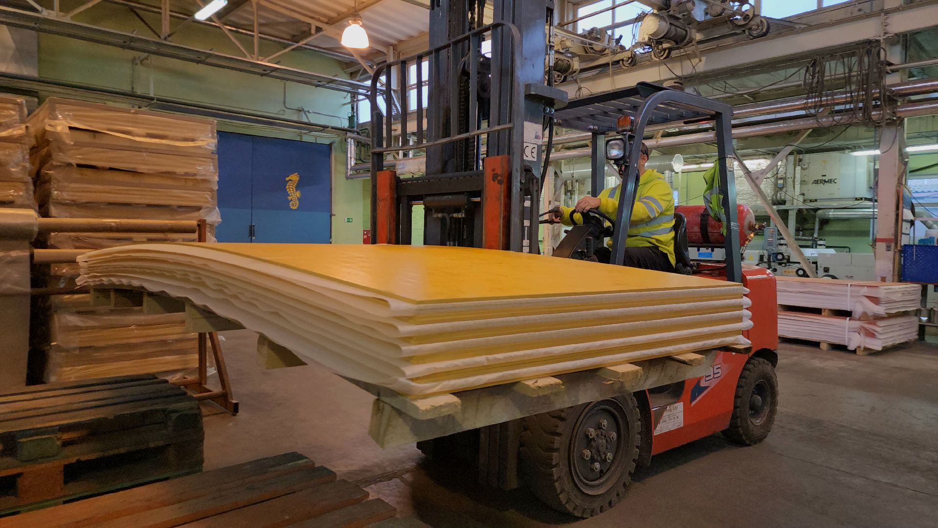 Руза, Экономика, технониколь,модернизация производства,