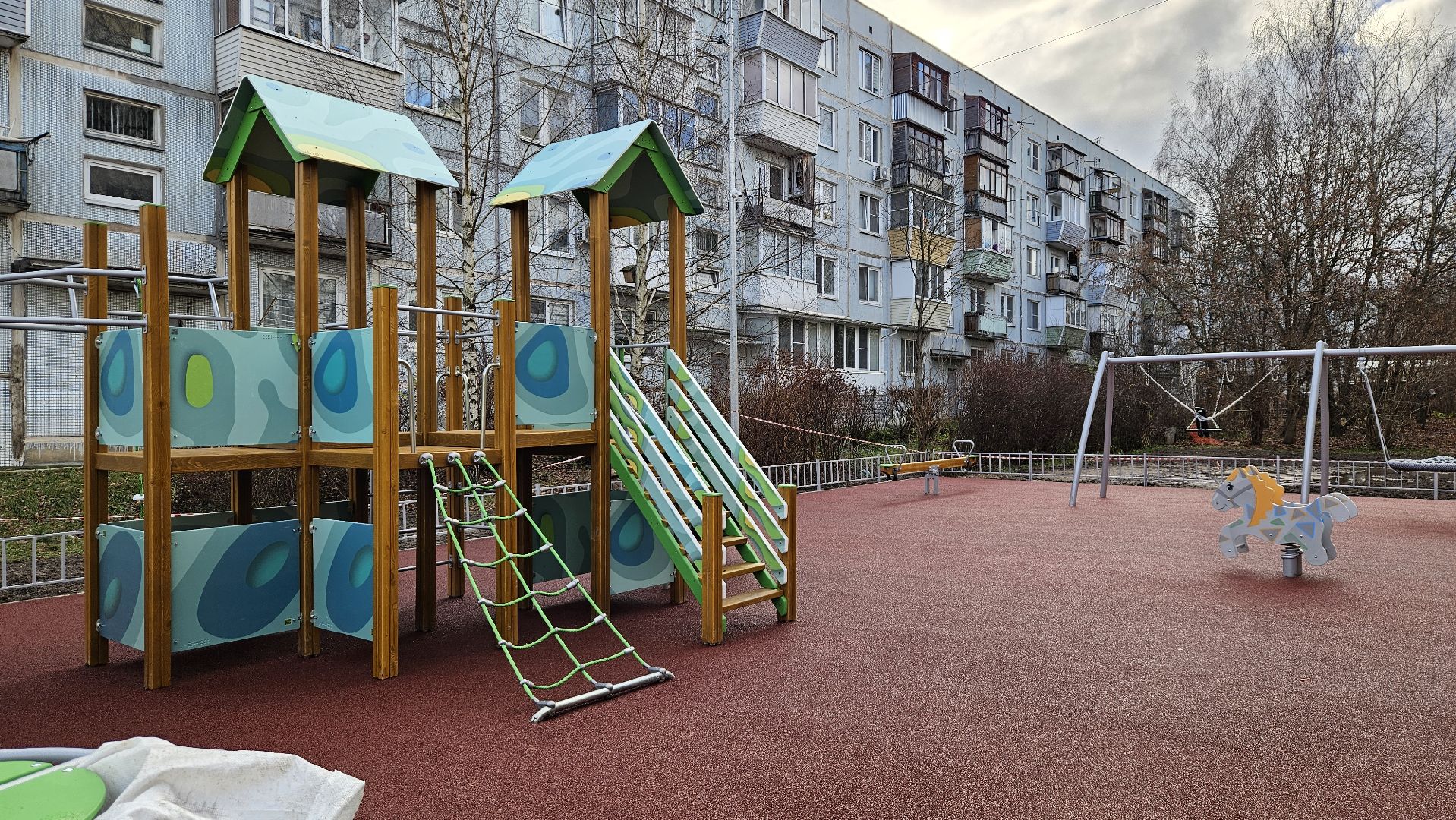 долгопрудный, военный городок, детская  площадка,мбу благоустройство,