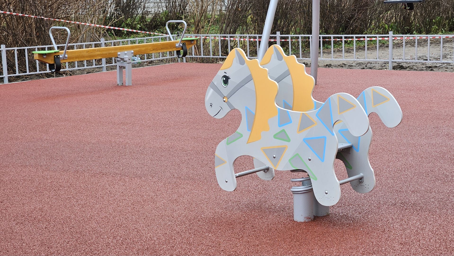 долгопрудный, военный городок, детская  площадка,мбу благоустройство,