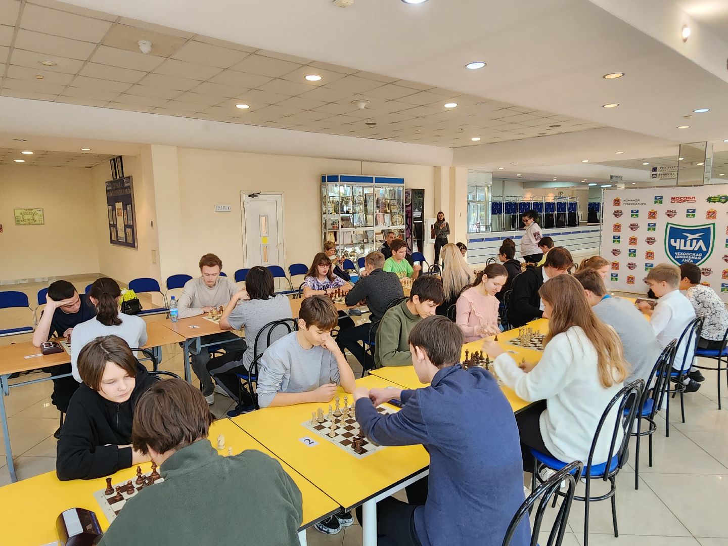 чехов,  соревнования, быстрые шахматы, первый этап, чеховская школьная лига, федерация шахмат чехова, евгений рябинин, главный судья елизавета крылова, единая школьная лига московской области, инициатива губернатора подмосковья, спортивные состязания,