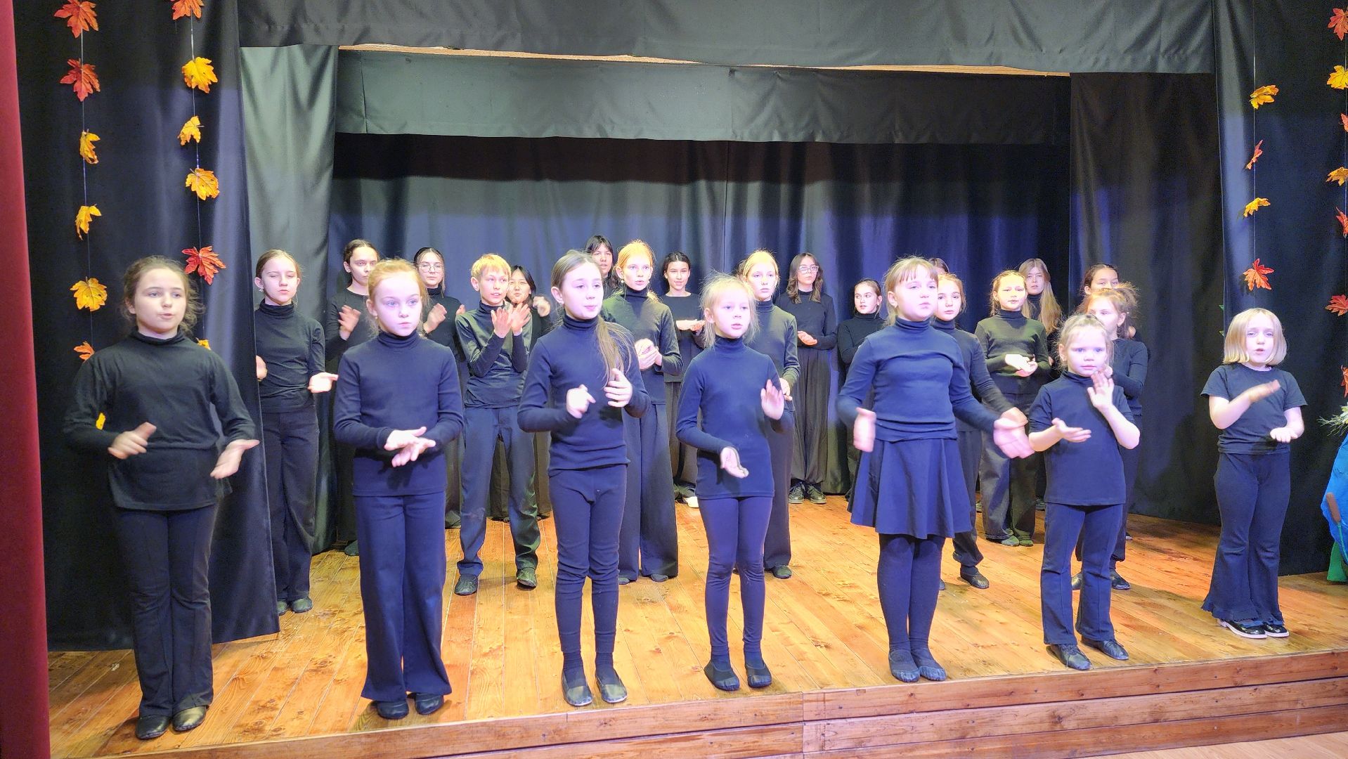 клин, дом детского творчества, кукольный театр, буратино, новогодний спектакль,