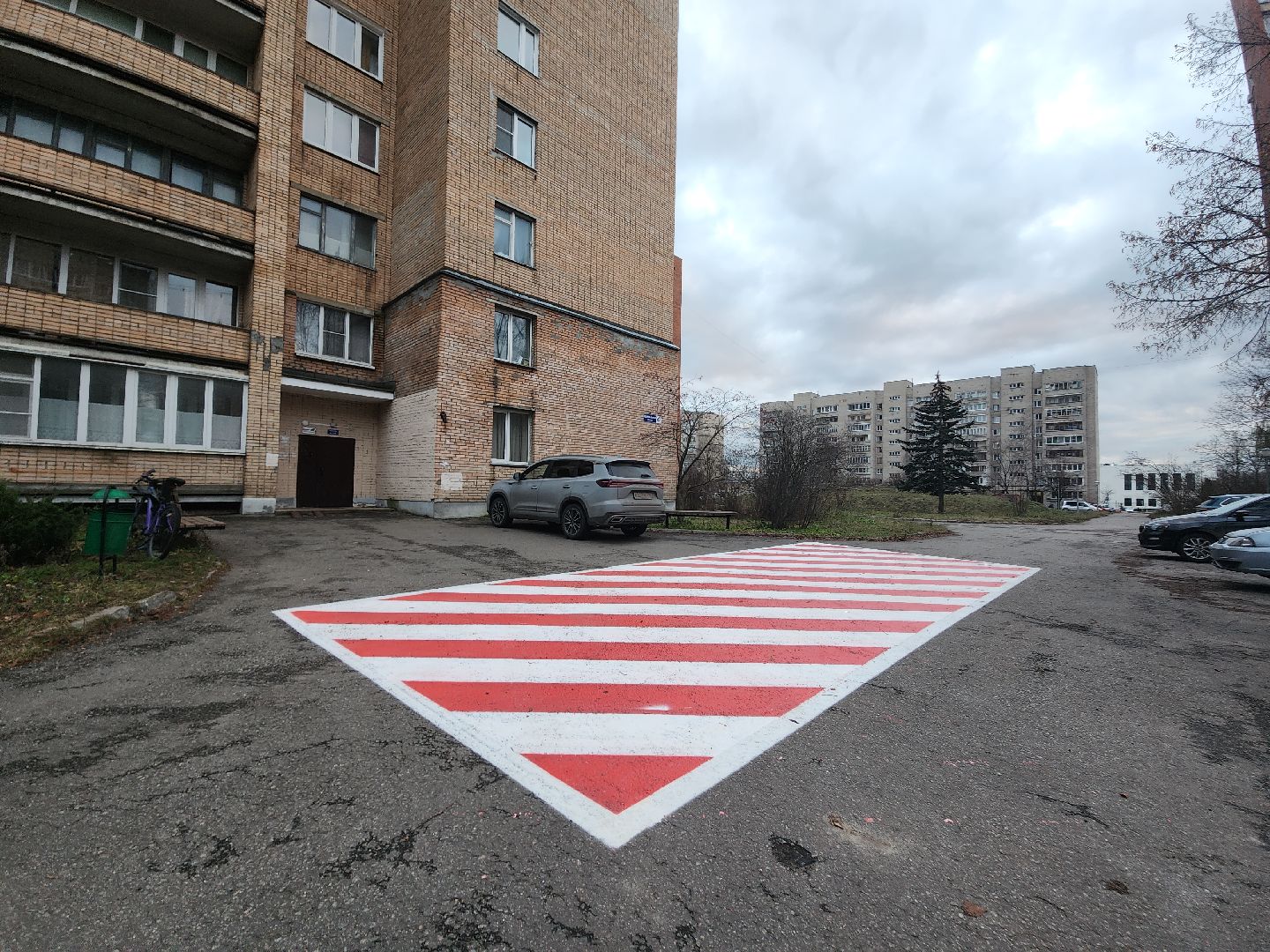 Черноголовка, Парковка спецтранспорта, Дороги,