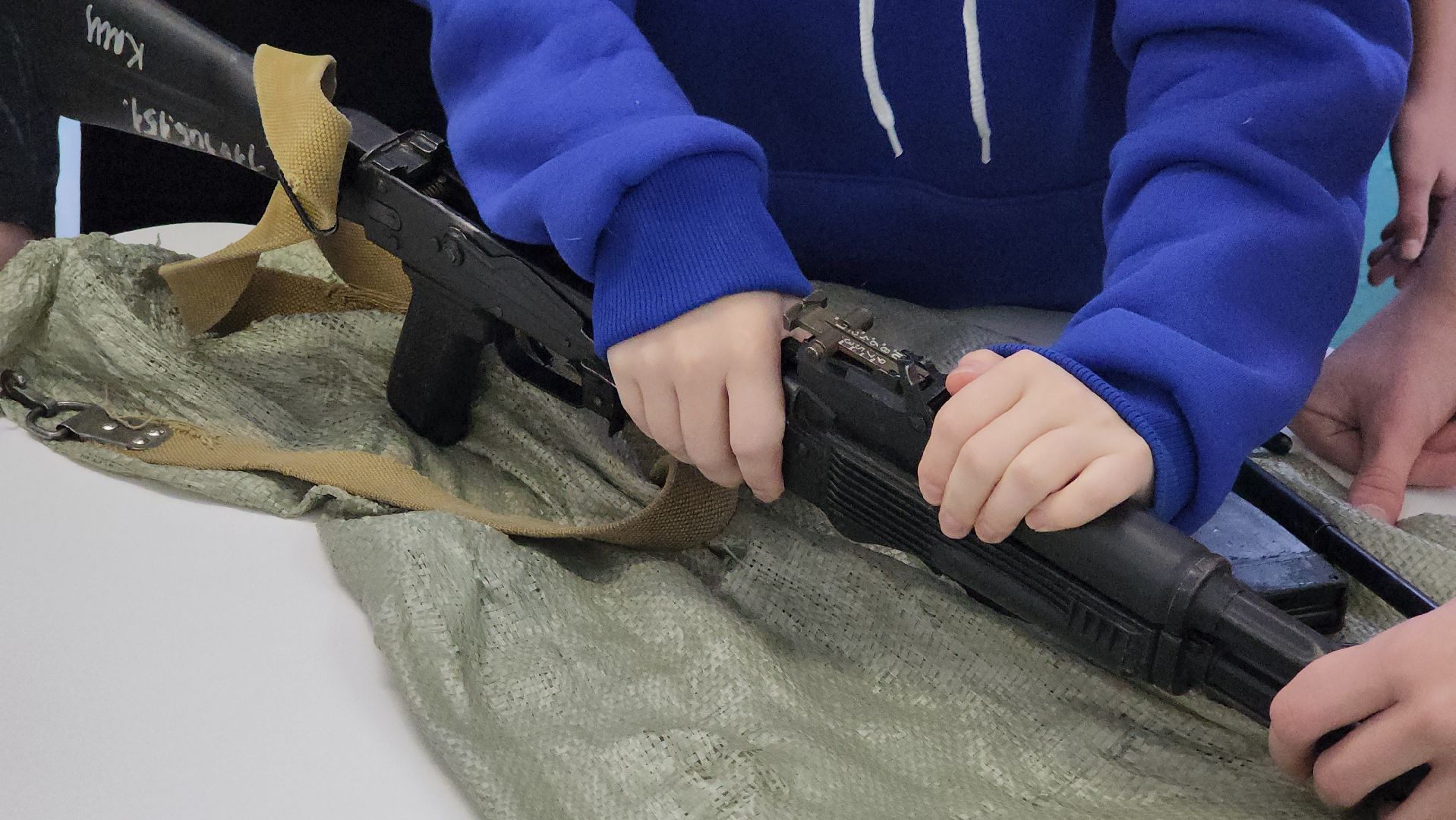 кашира, школа, движение первых, мастер-класс, автомат калашникова, приют для бездомных животных,