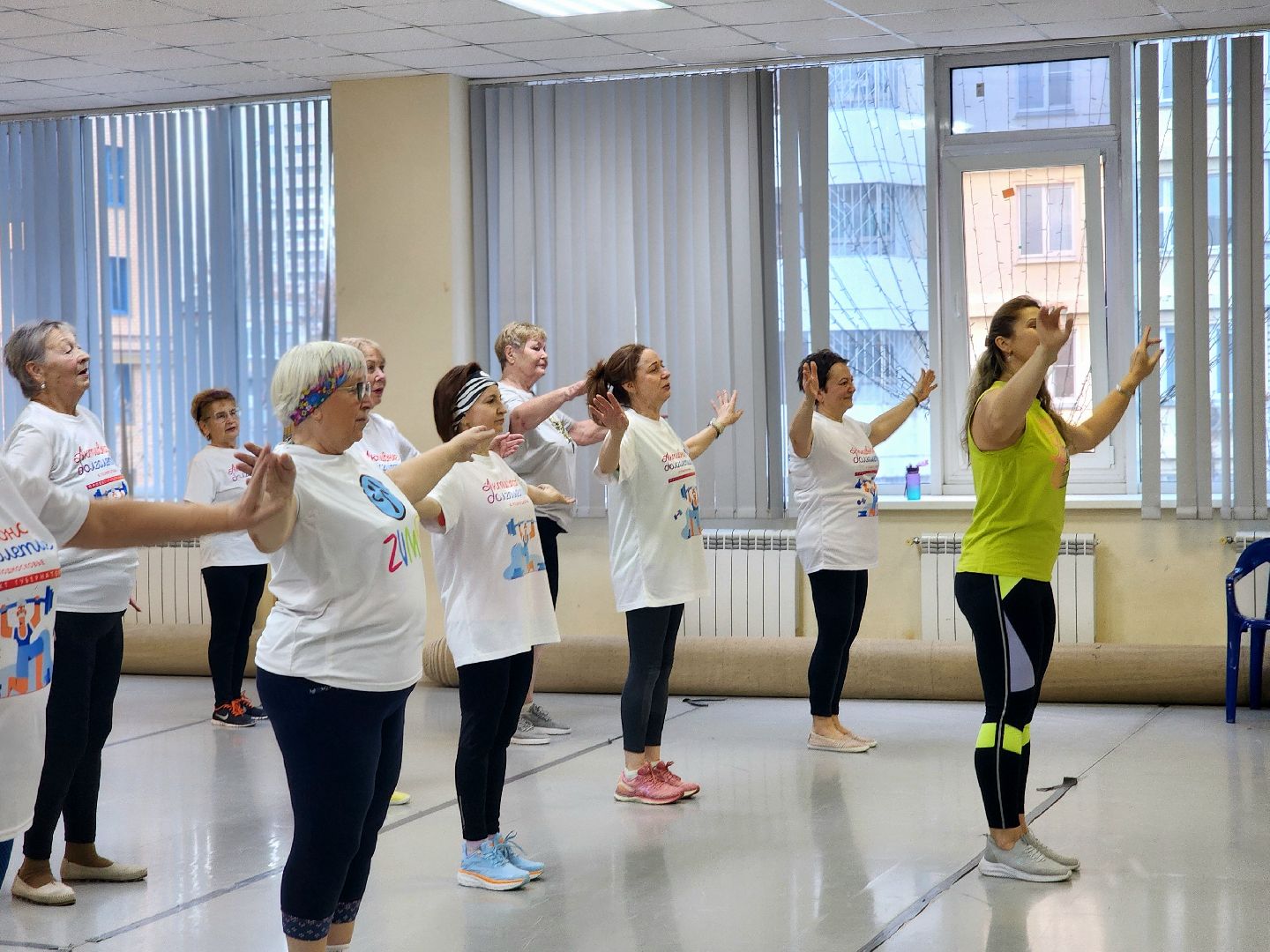 зумба, пенсионеры, активное долголетие, спорт в реутове,