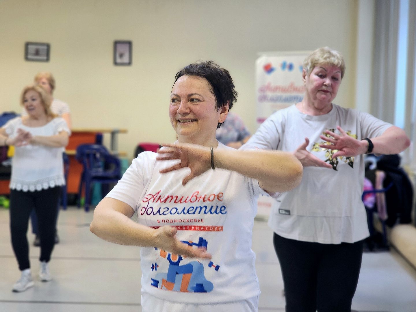 зумба, пенсионеры, активное долголетие, спорт в реутове,