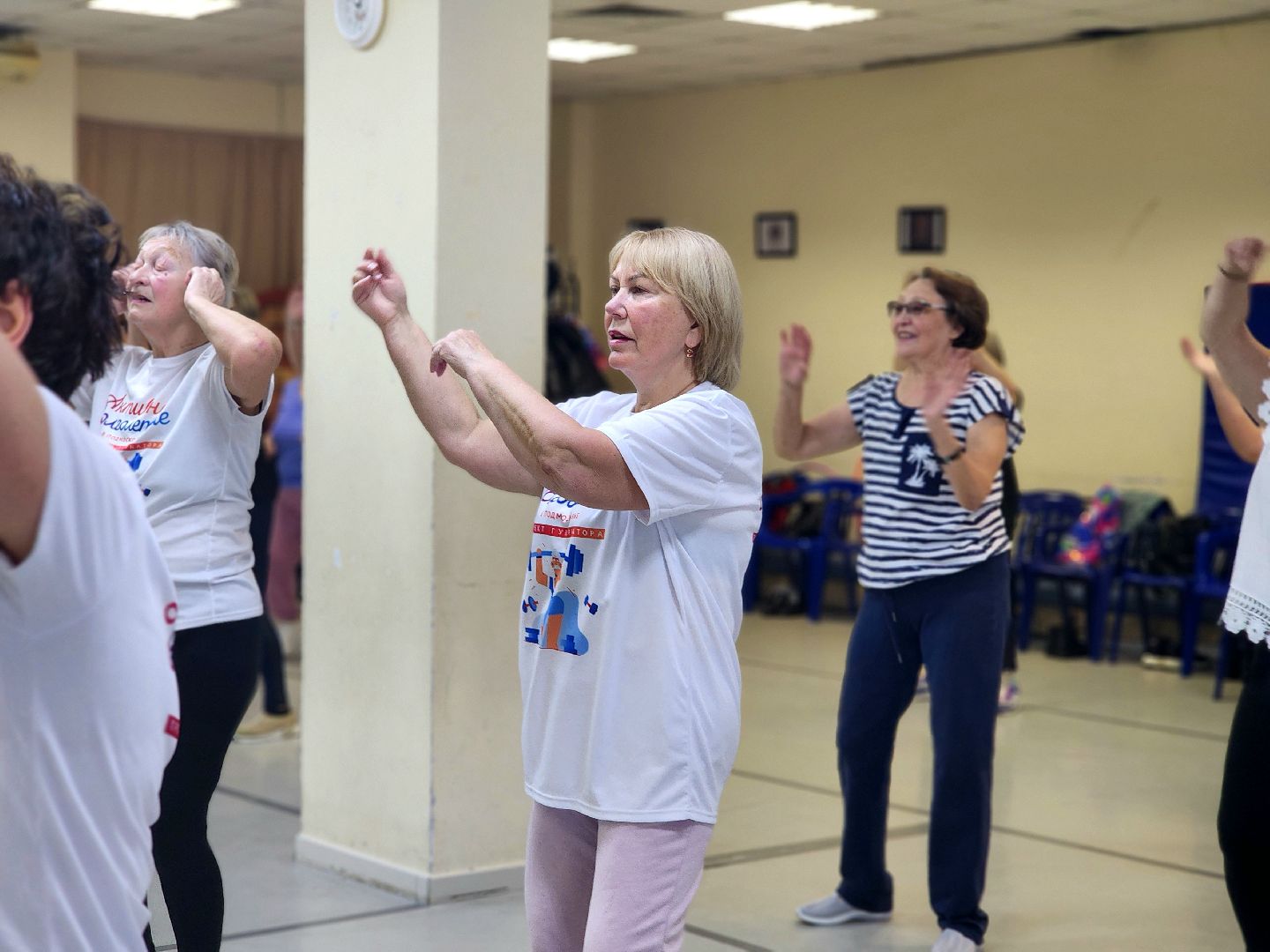 зумба, пенсионеры, активное долголетие, спорт в реутове,