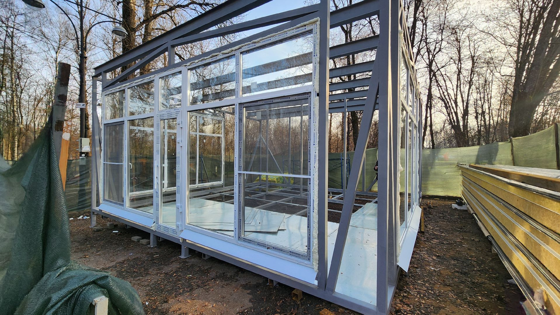 клин, сестрорецкий парк, украшения, резиденция деда мороза, новый год,