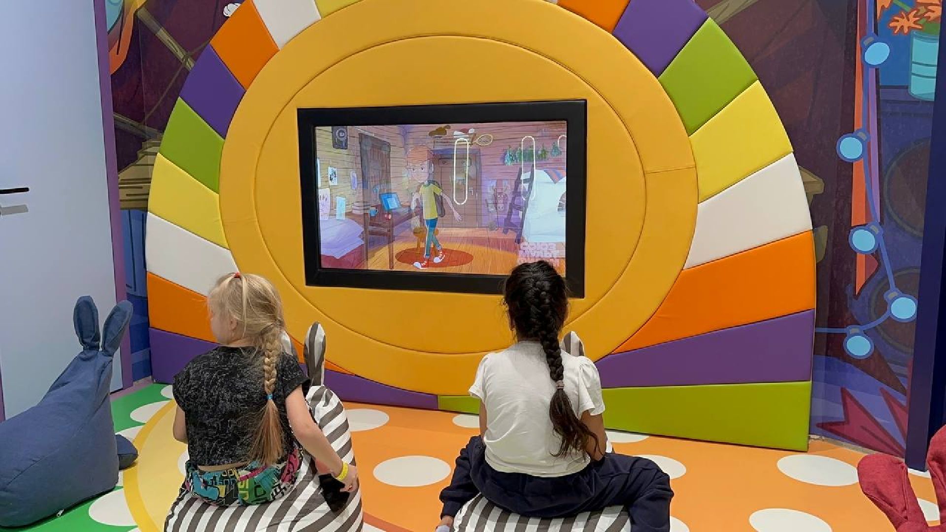 аэропорт домодедово, кафе, мультфильм,