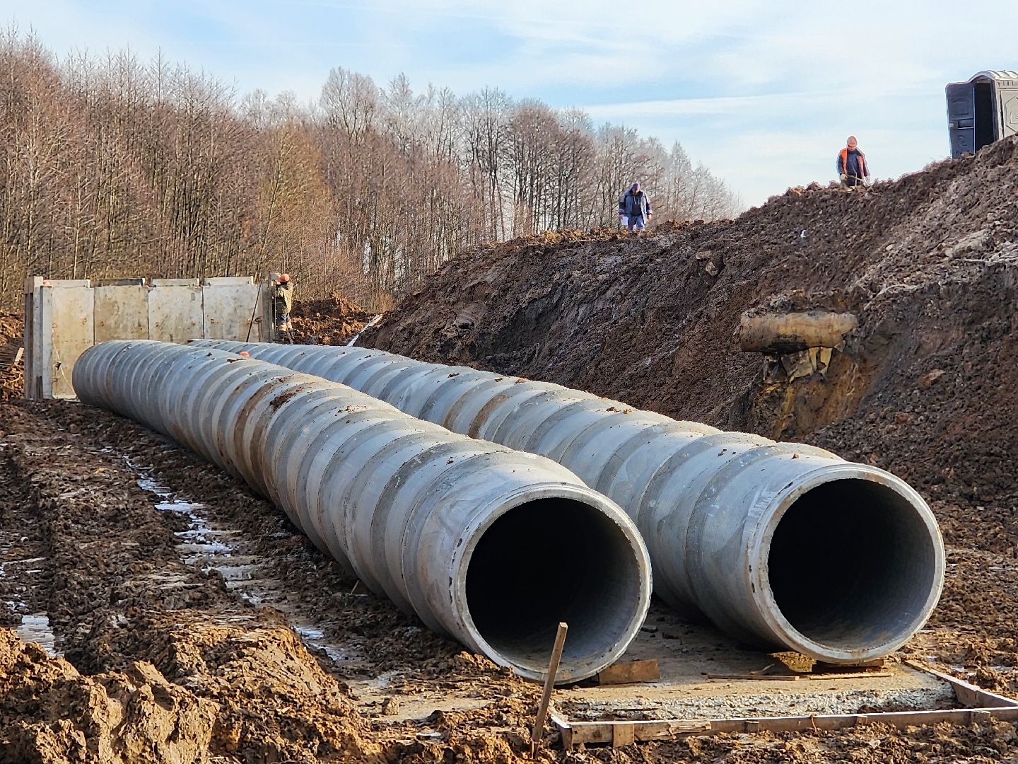 чехов, деревня капустино, плотина, капитальный ремонт, капремонт плотины, реконструкция, система водосброса, водосток, госпрограмма московской области, мбу экология и природопользование, сергей дьячков,обращения жителей, портал добродел,водовыпуск, земляной вал, водоотвод,