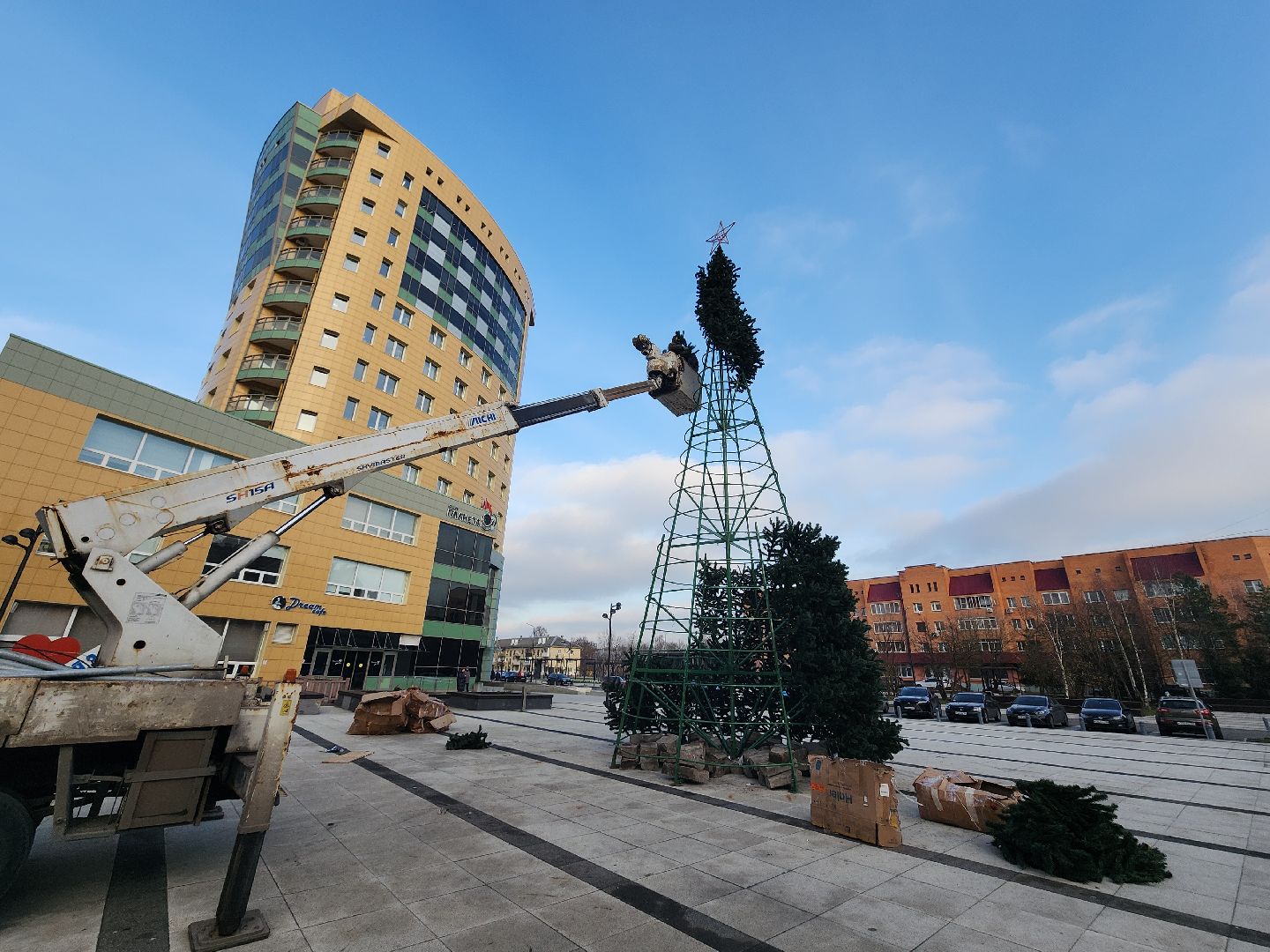 фрязино, установка елки, зима в подмосковье, монтаж елки, ёлка,