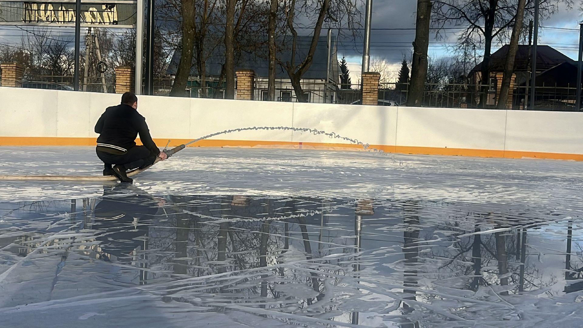 наро-фоминск, каток в центральном парке наро-фоминска, зима в подмосковье, наро-фоминский городской округ,