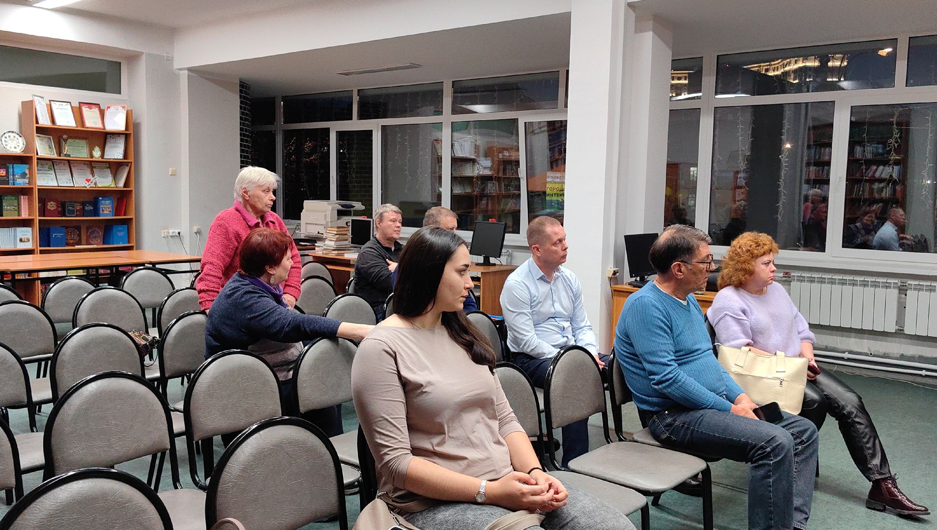 больница, поликлиника, жители, препараты, мрт,