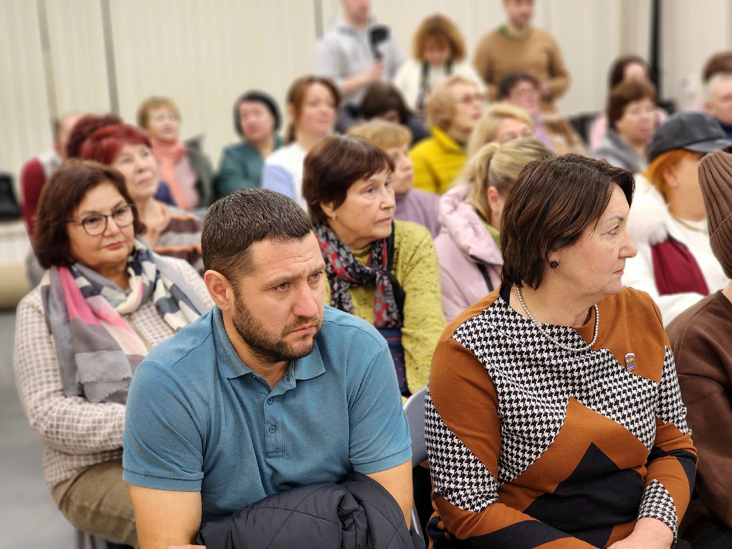 выездная администрация, жкх, контроль выполнения работ, встреча администрации с жителями,