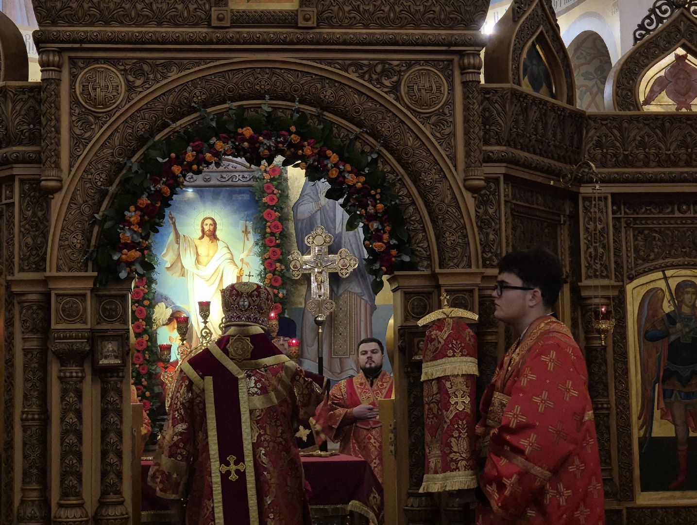 роспись храма, храм новомученников орехово-зуевских, орехово-зуево, освящение росписи храма,