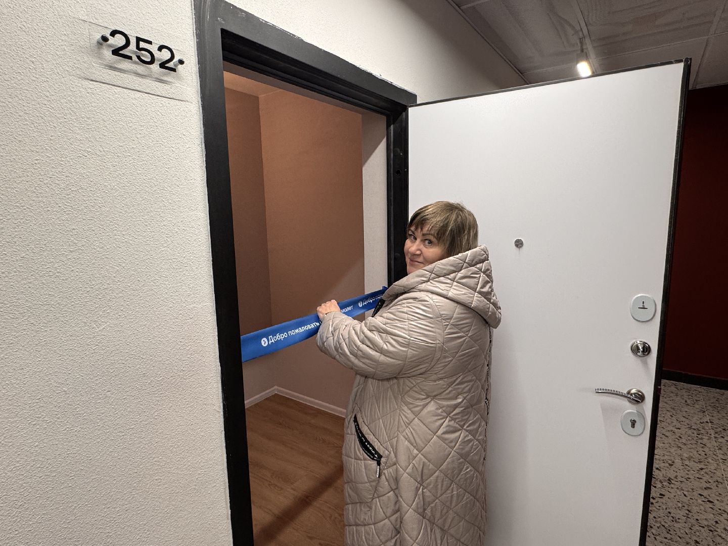 программа переселения из аварийного жилья, группа компаний самолет, Новоселы,