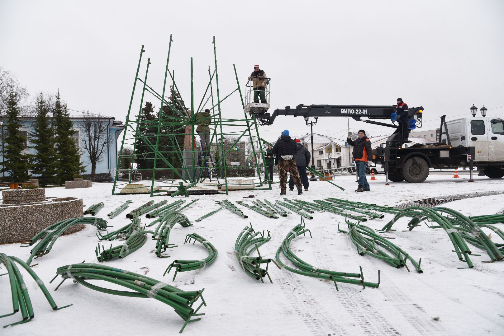 лотошино, благоустройство, новый год, новогодняя елка,