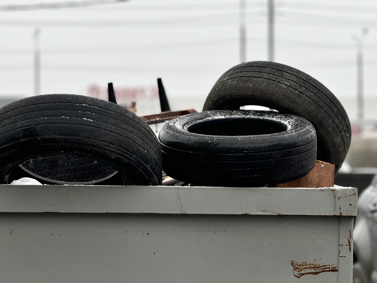 утилизация шин, ленинский городской округ, контейнеры для покрышек,