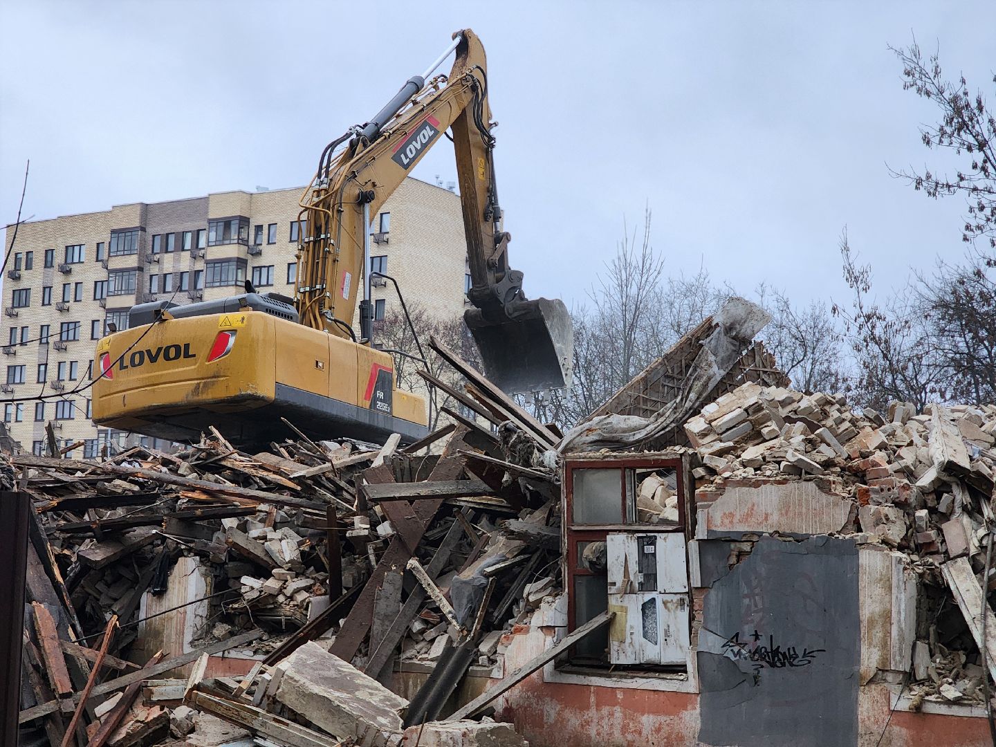 снос аварийного дома, аварийный дом, благоуйстройство, старая купавна,  богородский городской округ,