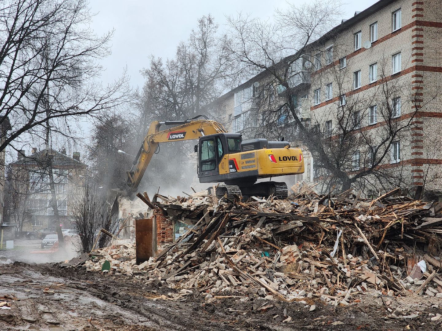 снос аварийного дома, аварийный дом, благоуйстройство, старая купавна,  богородский городской округ,
