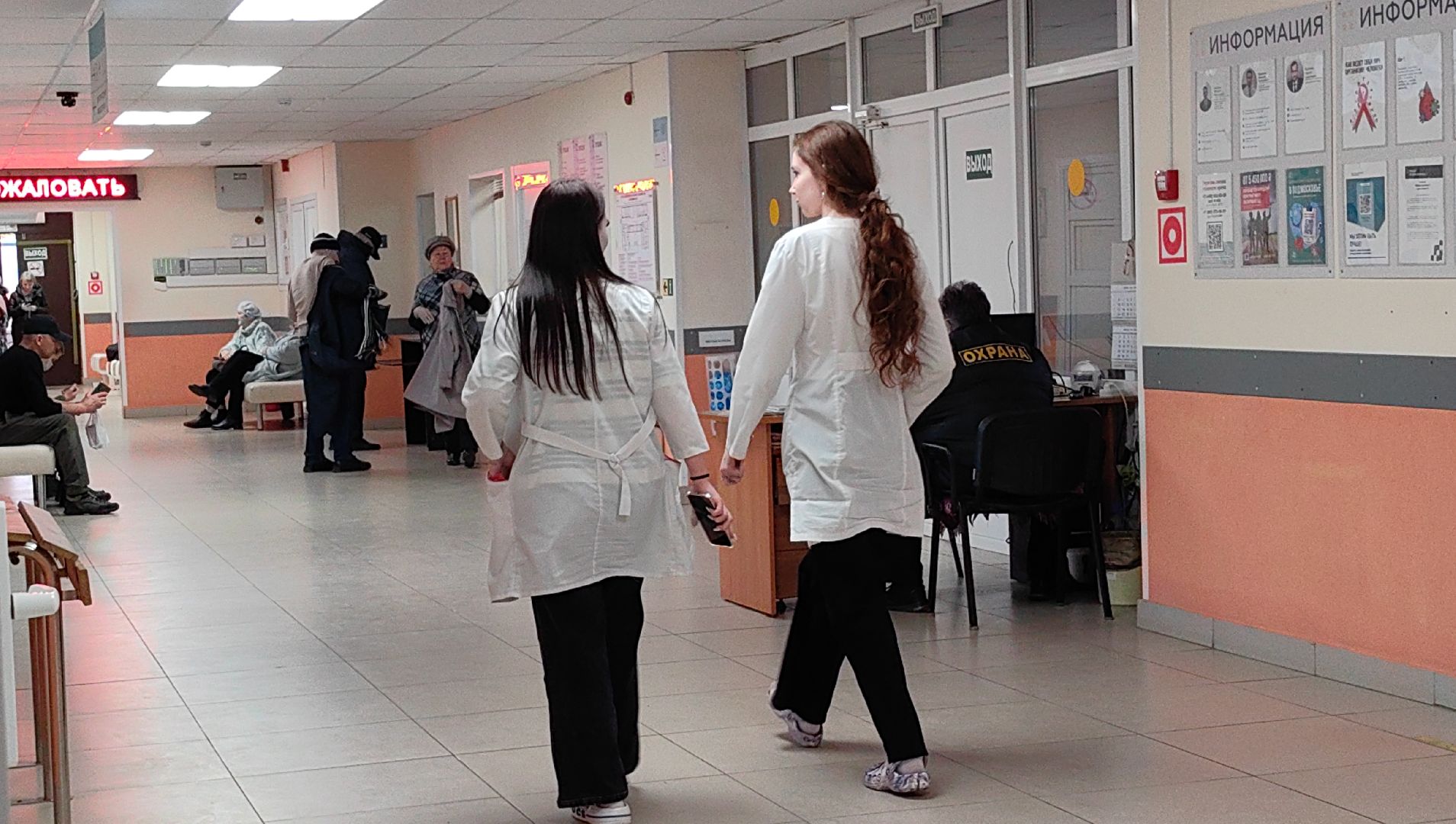 врач, антибиотики, поликлиника, вирус, инфекции, лечение,